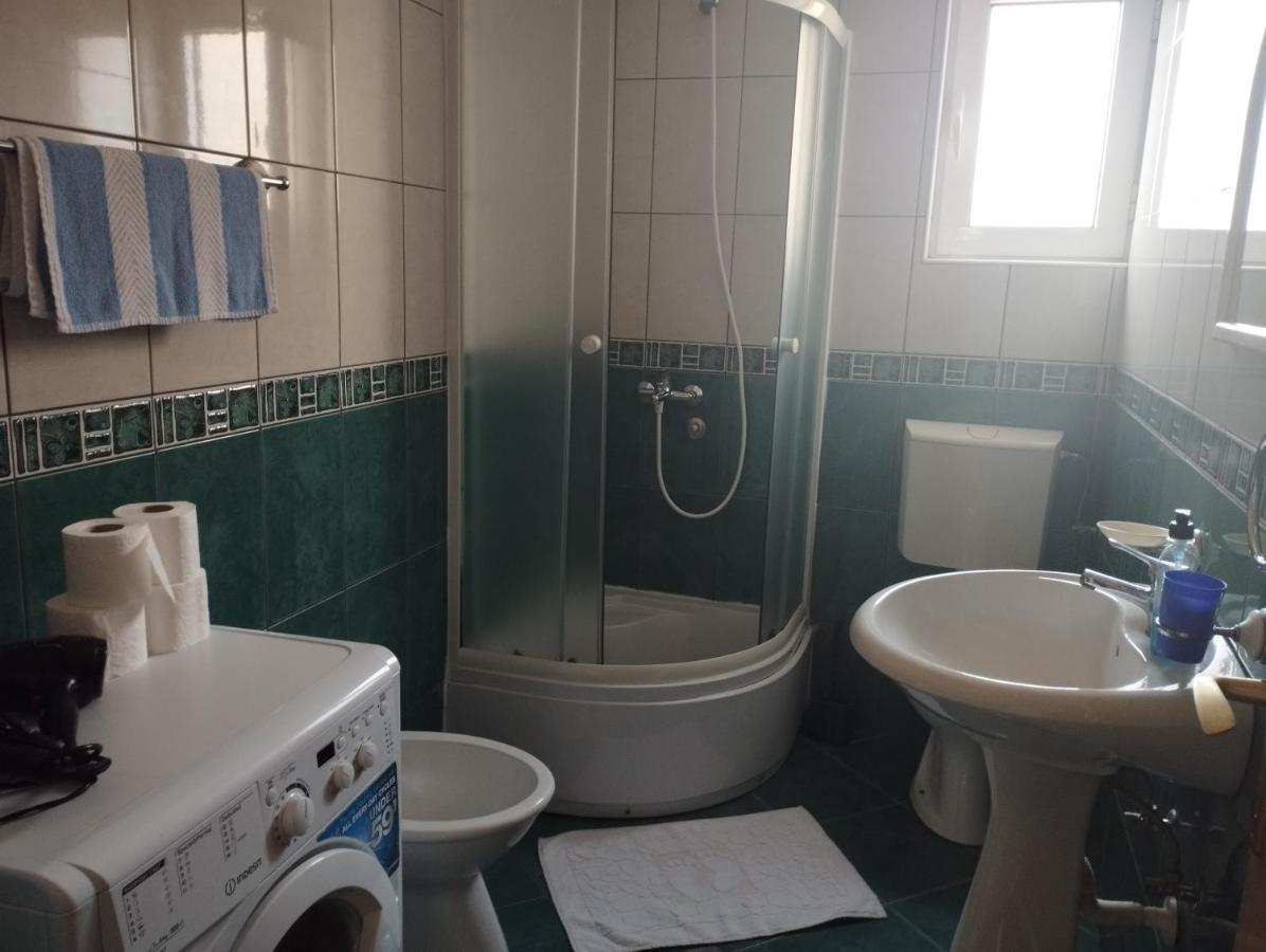 Pocanic'S Apartment Котор Екстериор снимка