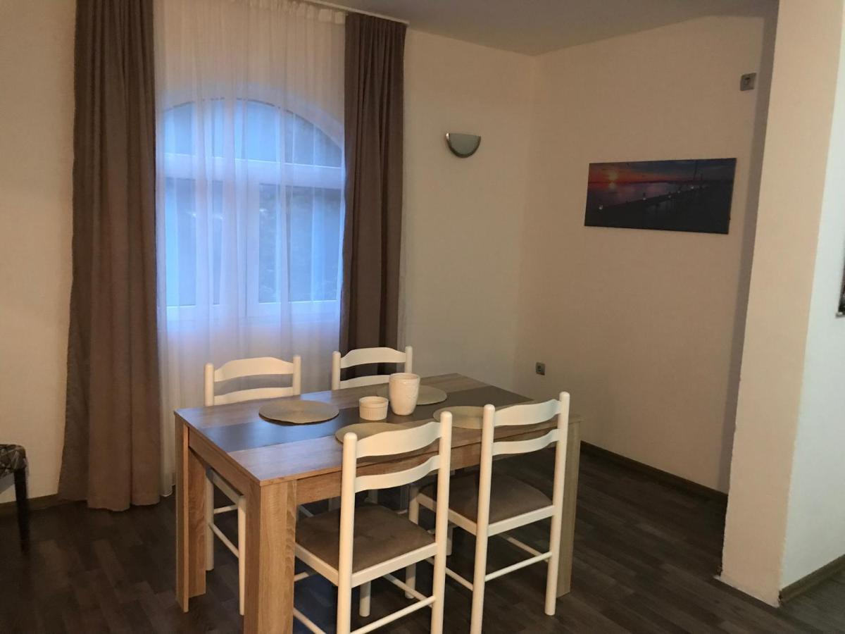 Pocanic'S Apartment Котор Екстериор снимка